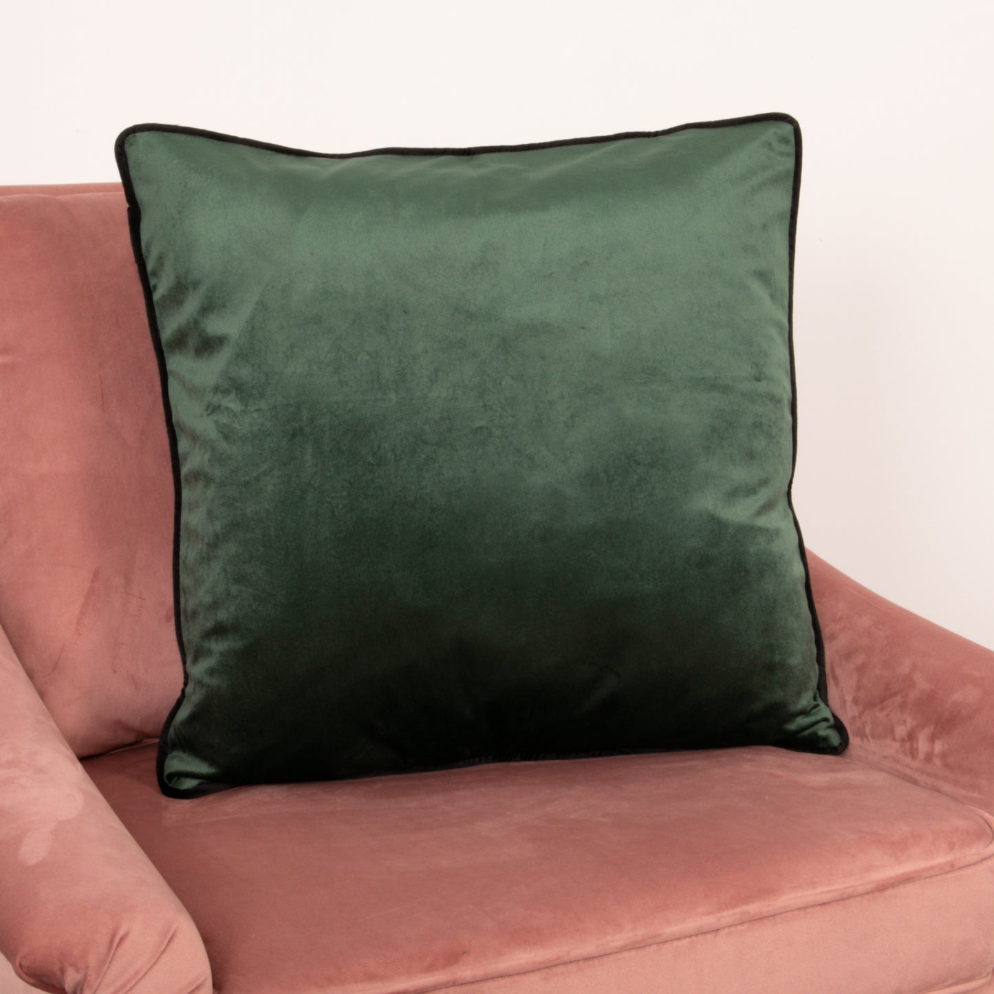 GREEN PIPED VELVET Cushion