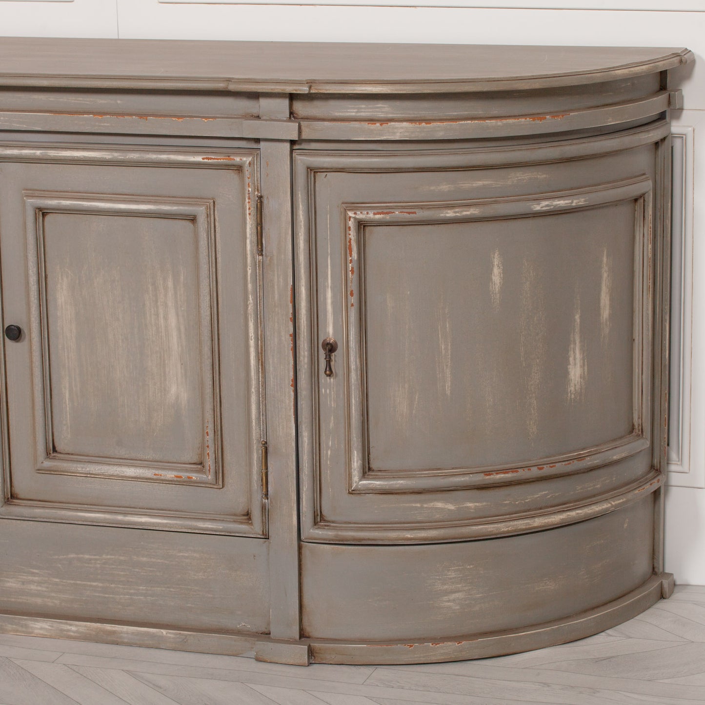 DISTRESSED GREY Sideboard