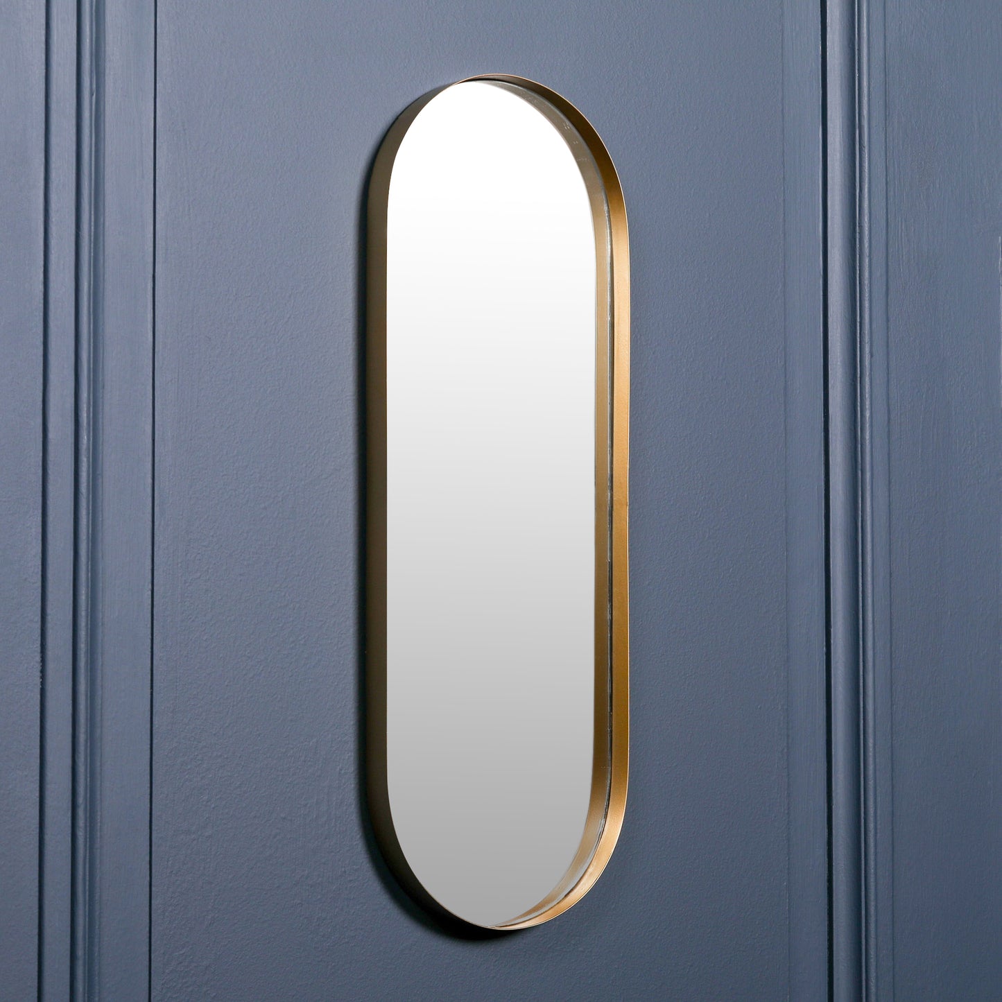 SLIM OVAL WALL Mirror